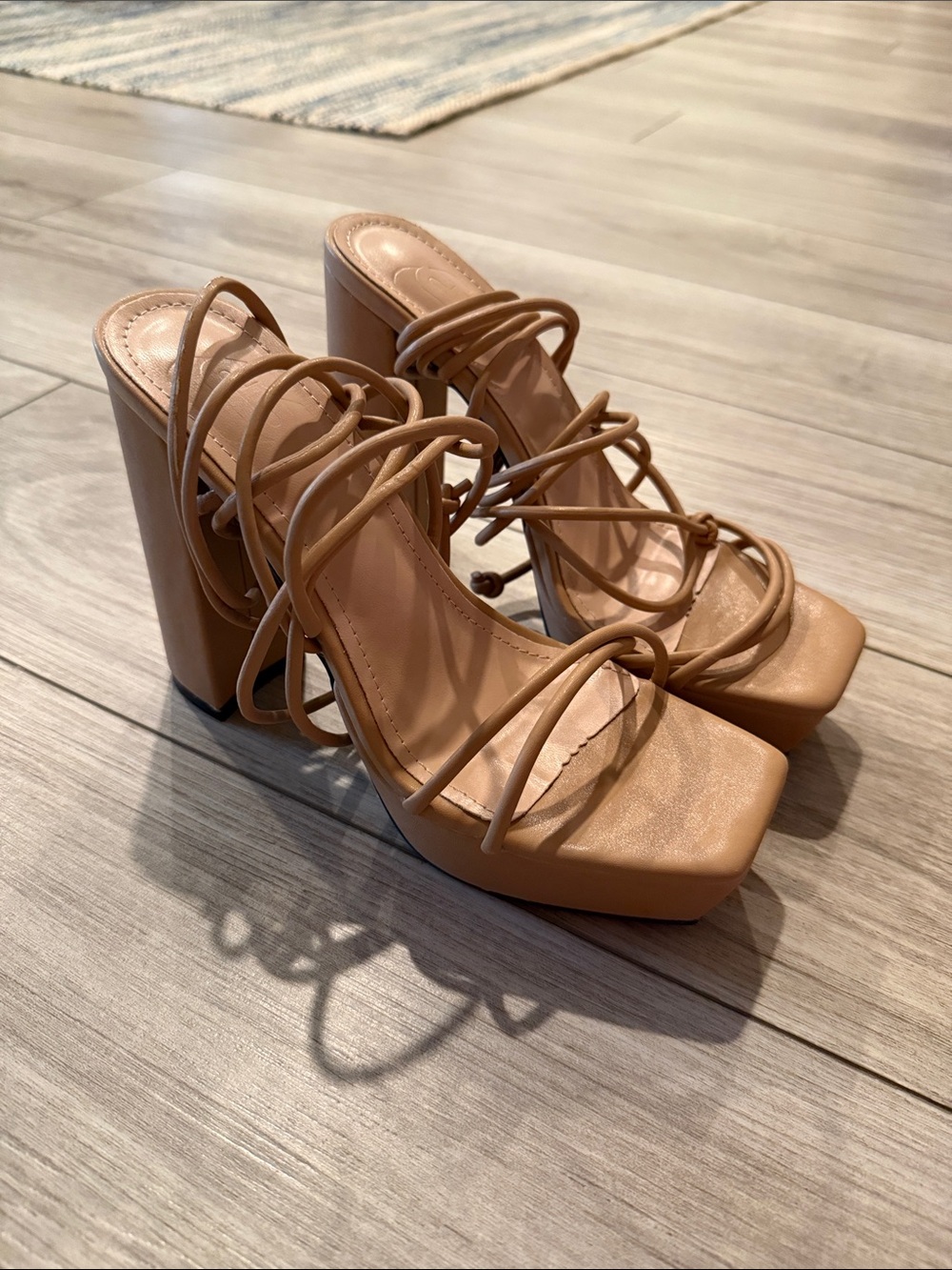 Cuccoo Strappy Block Heel Sandals Tan EU 39